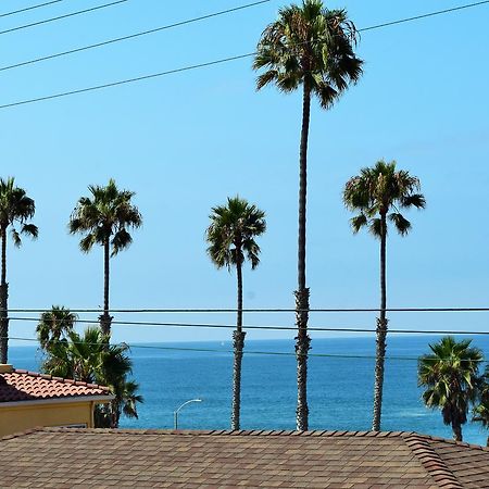 Multi Resorts At Aquamarine Villas Oceanside Exterior photo